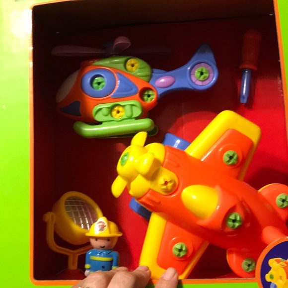 TAKE APART TOYS - Picture 4 of 16